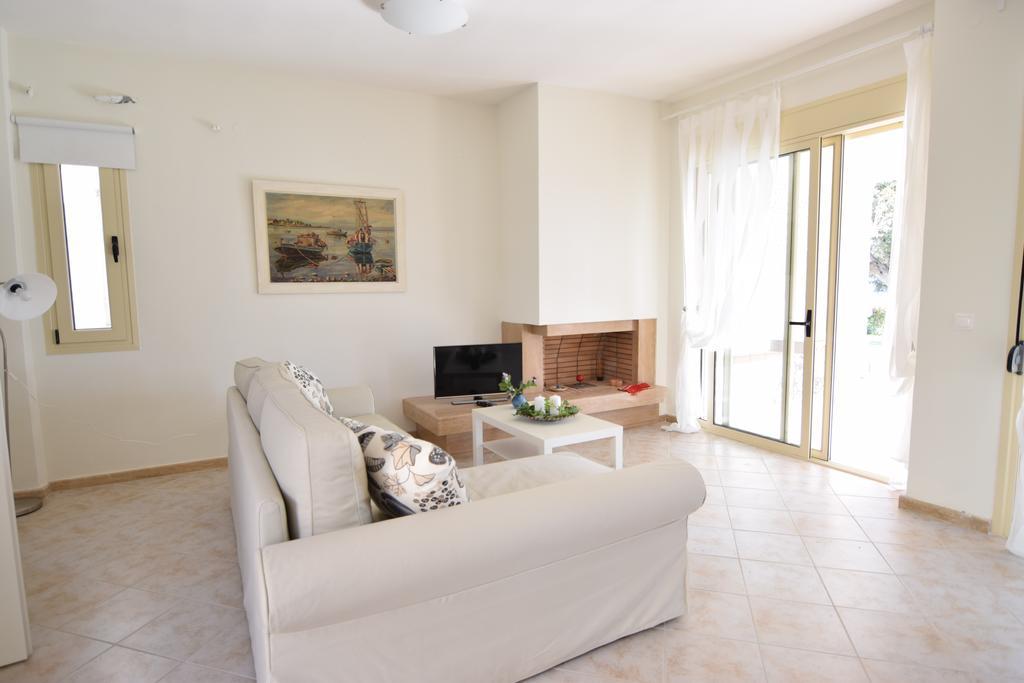 ניאה סקיוני Villa Anemi מראה חיצוני תמונה